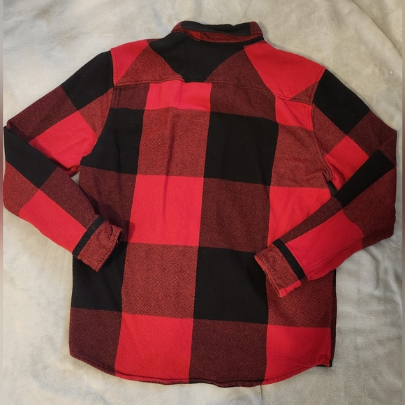 American Eagle Plaid Flannel Shirt - Picture 2 of 6